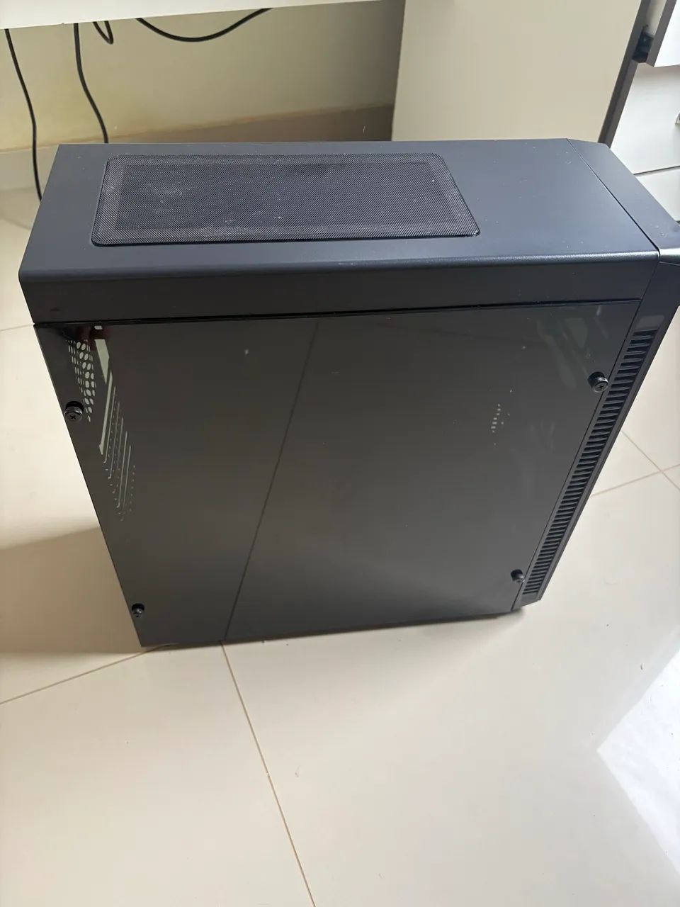 Gabinete gamer c3tech
