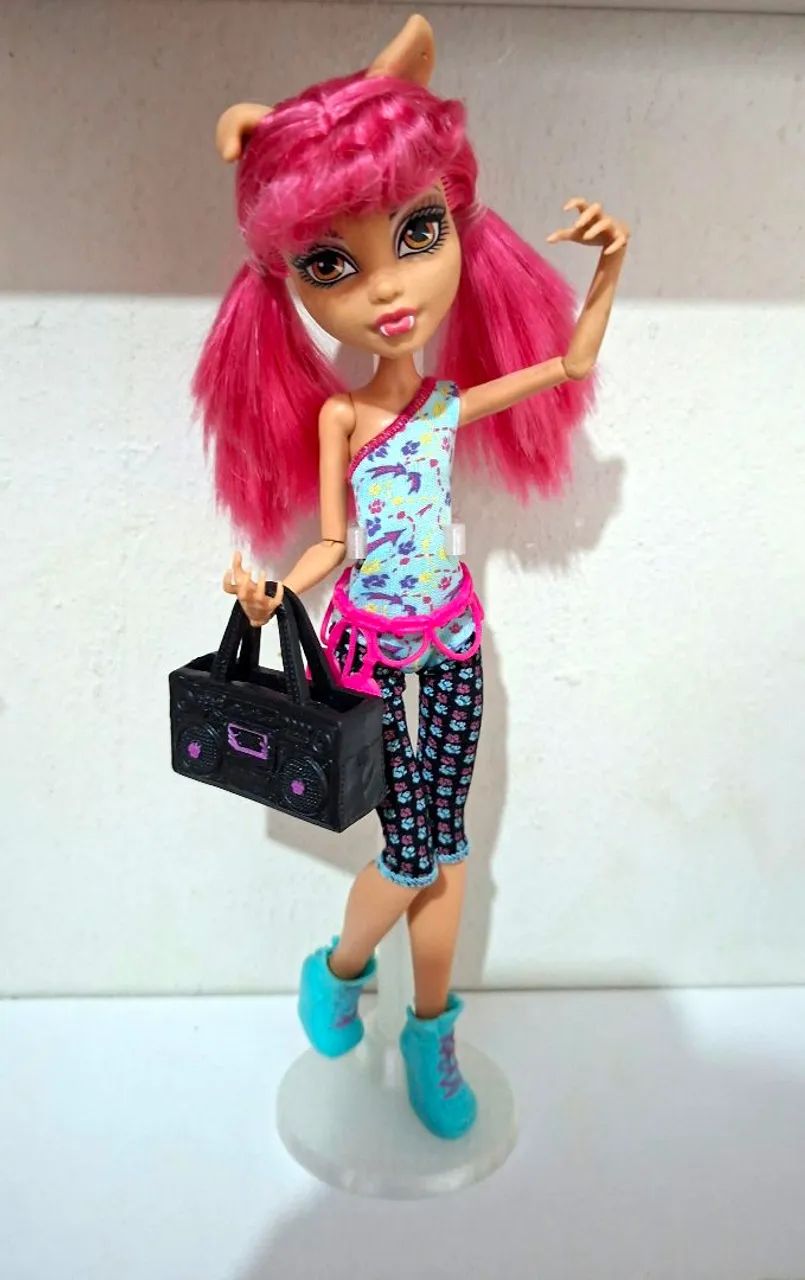 Howleen Dance Class