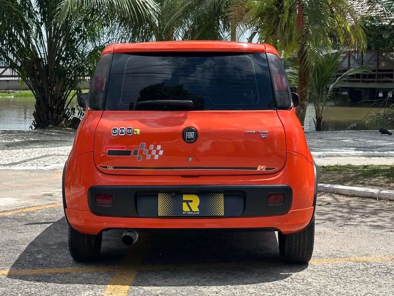 Fiat Uno Sporting 1.4 EVO Fire Flex 8V 4P 2013 - Foto 2