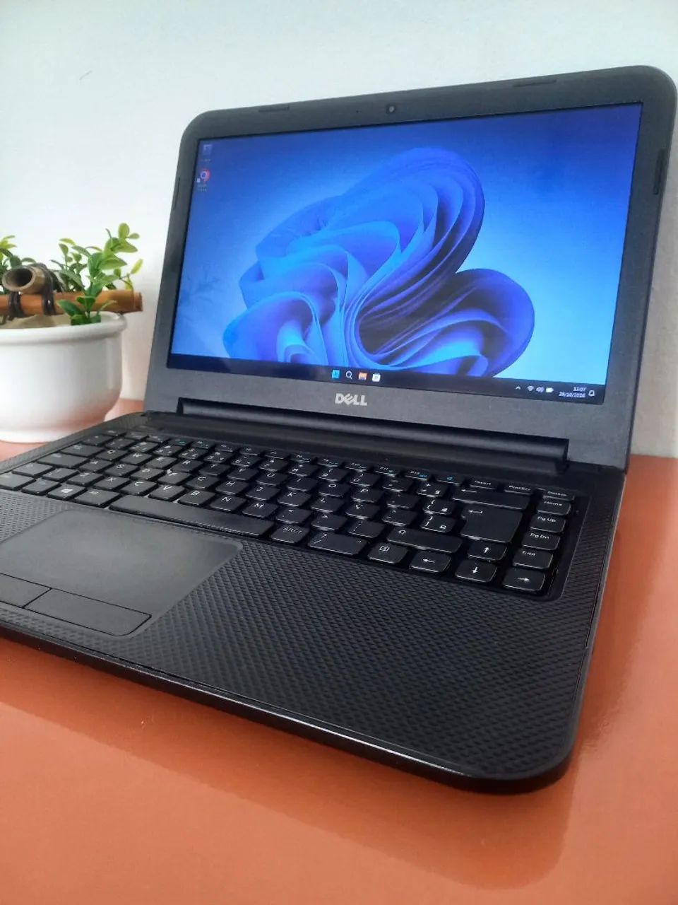 Notebook Dell - Core i5 - Nvidia GeForce - 8GB Ram - SSD - Foto 3