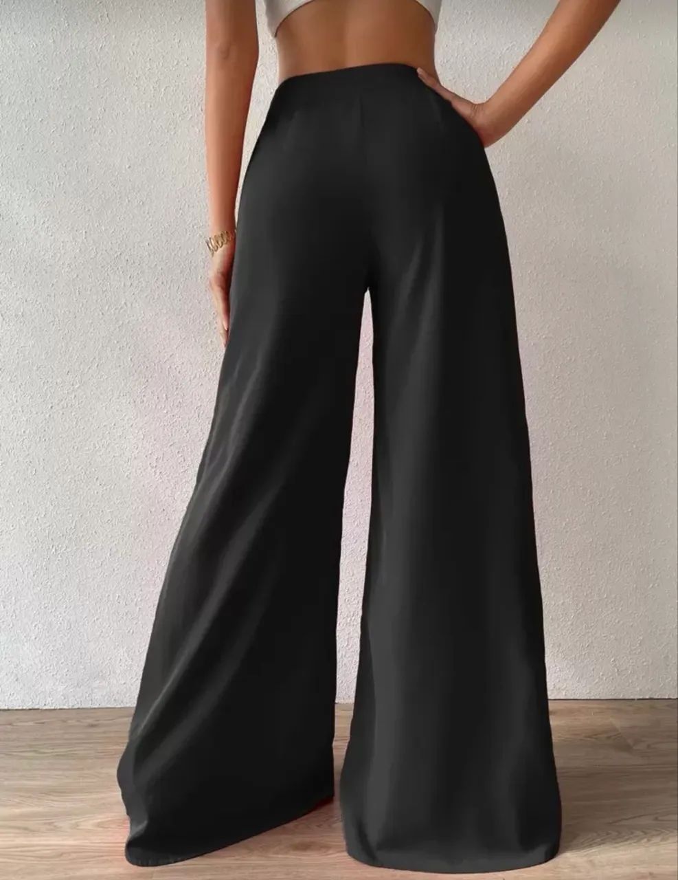 Calça preta - Foto 2