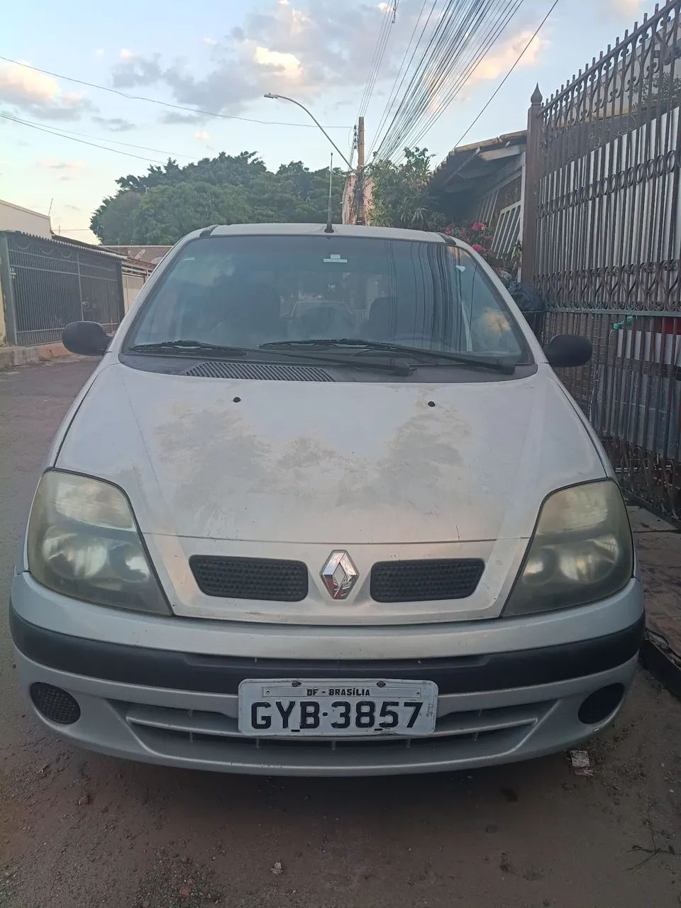 Renault Scenic Scénic Expression 1.6 16V Aut. 2004