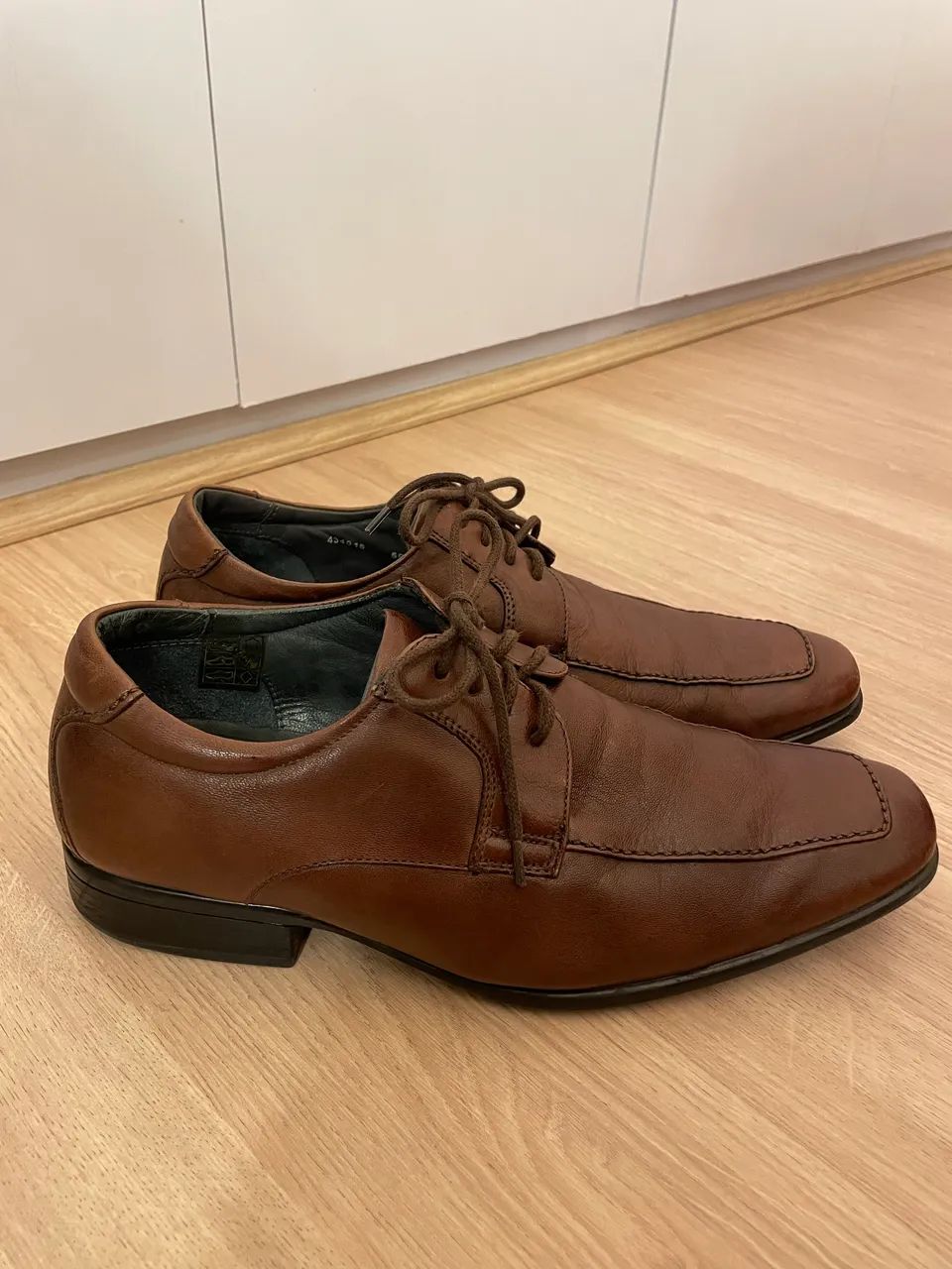 Sapato em couro Mr. Cat - Foto 2