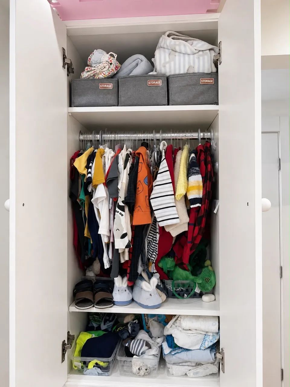 Armário infantil de madeira branco 