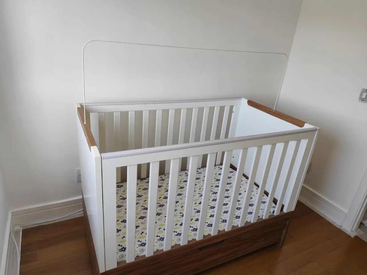 Berço que vira mini cama
