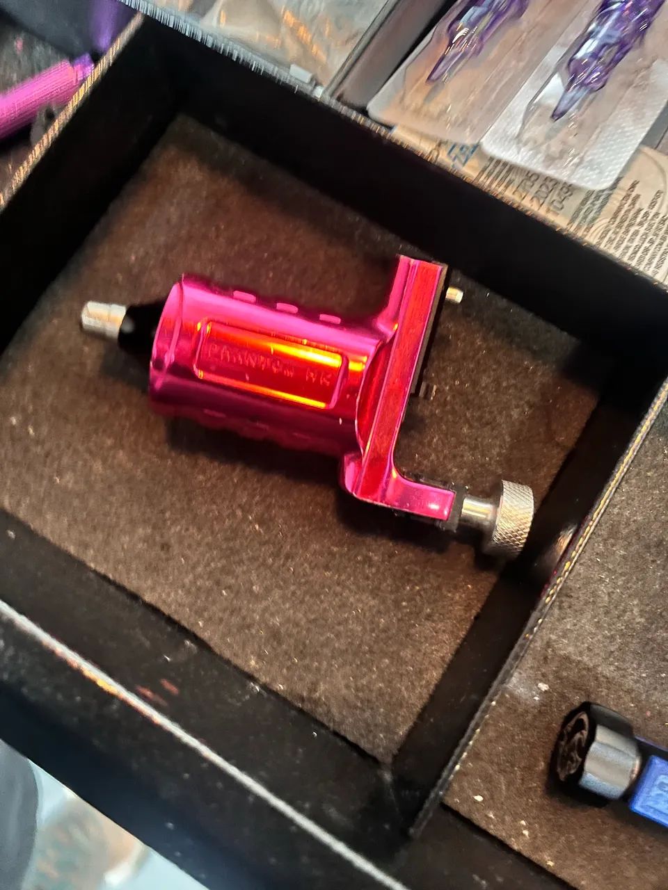 Máquina de tatuagem Phantom HK (motor suíço) - Foto 2