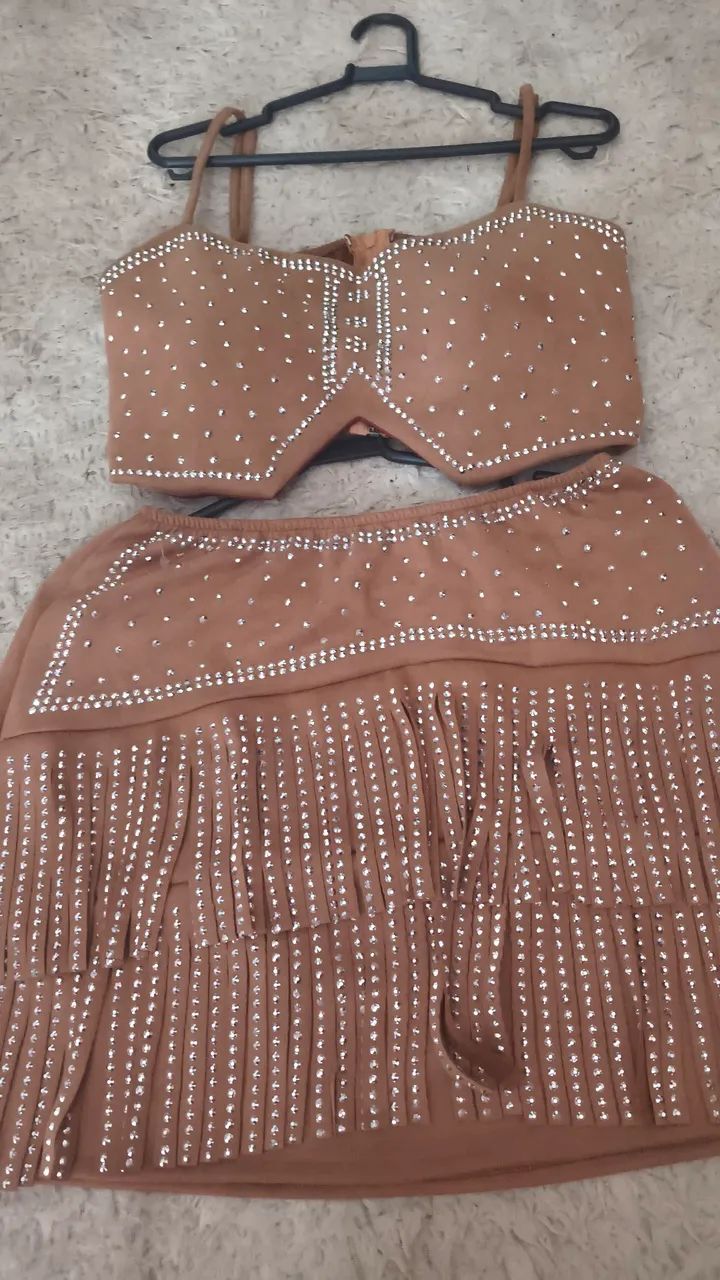 Conjunto cropped e saia feminino  - Foto 2