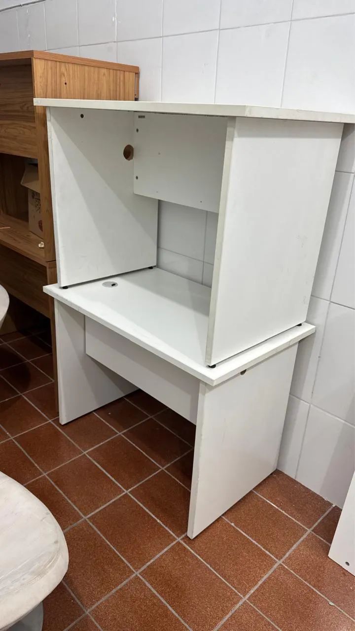 Mesa branca de escritorio 17 und disponível  - Foto 3