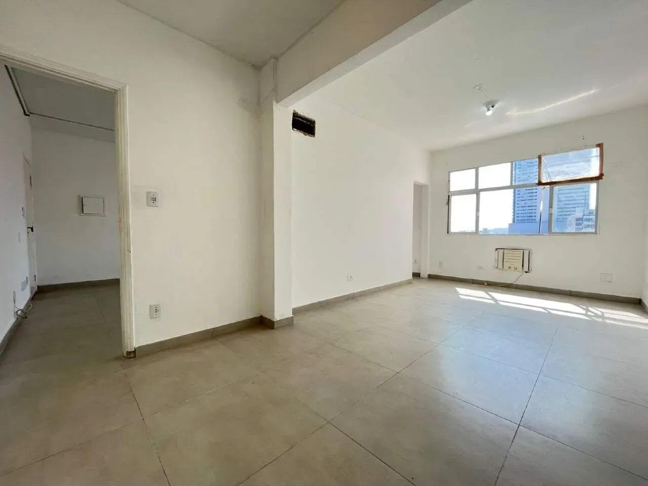 Sala à venda, Centro - São Vicente/SP