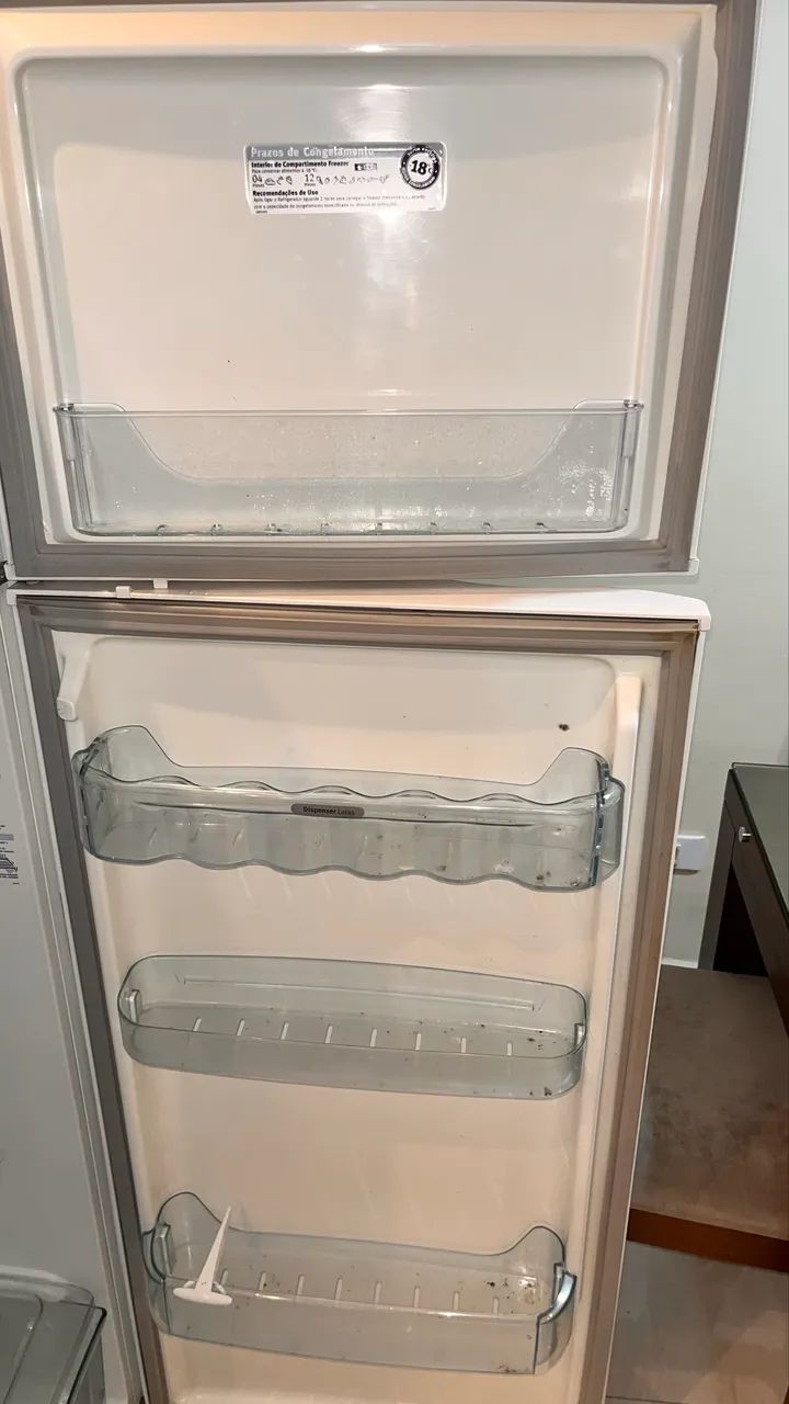 Vendo geladeira 