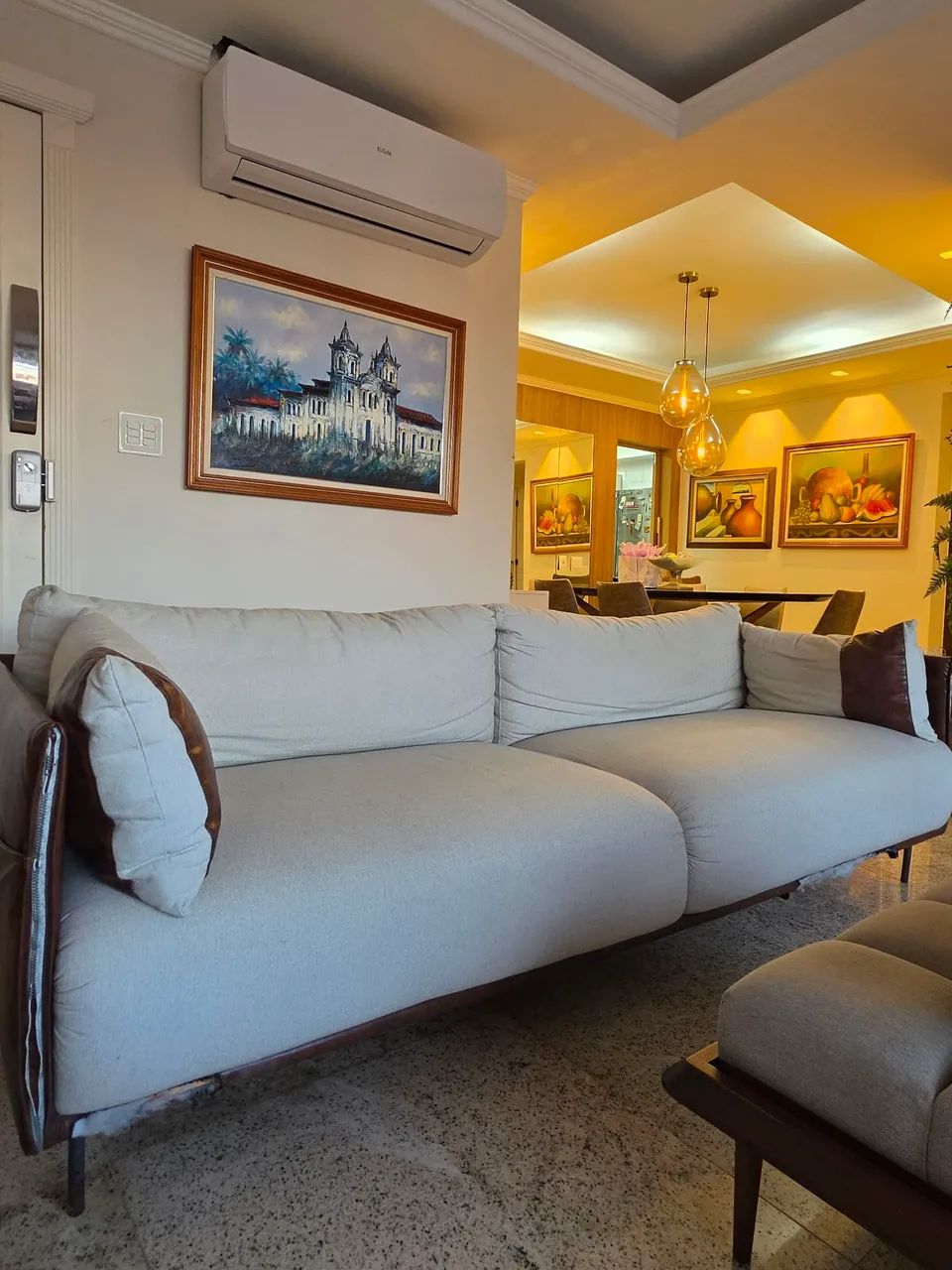 Sofá de Alto Padrão, Design sofisticado e Muito confortável