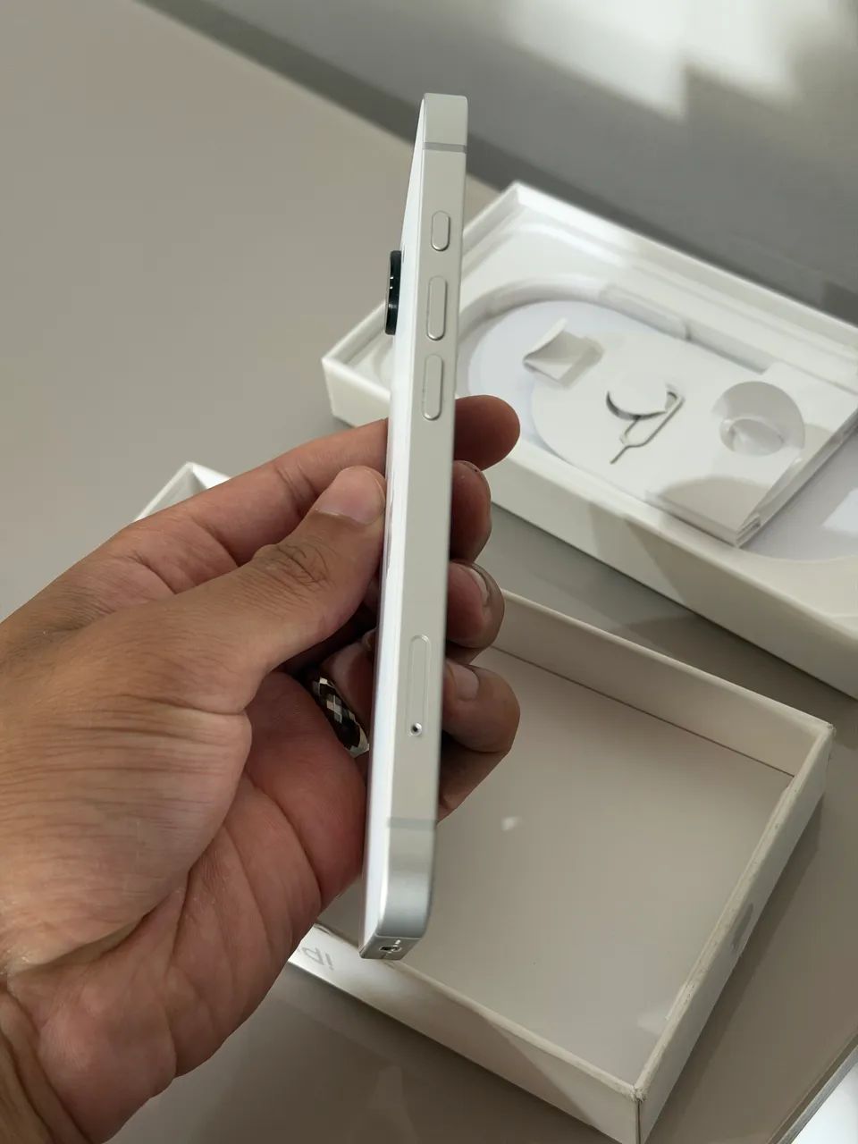 iPhone 16e 128gb - Foto 2
