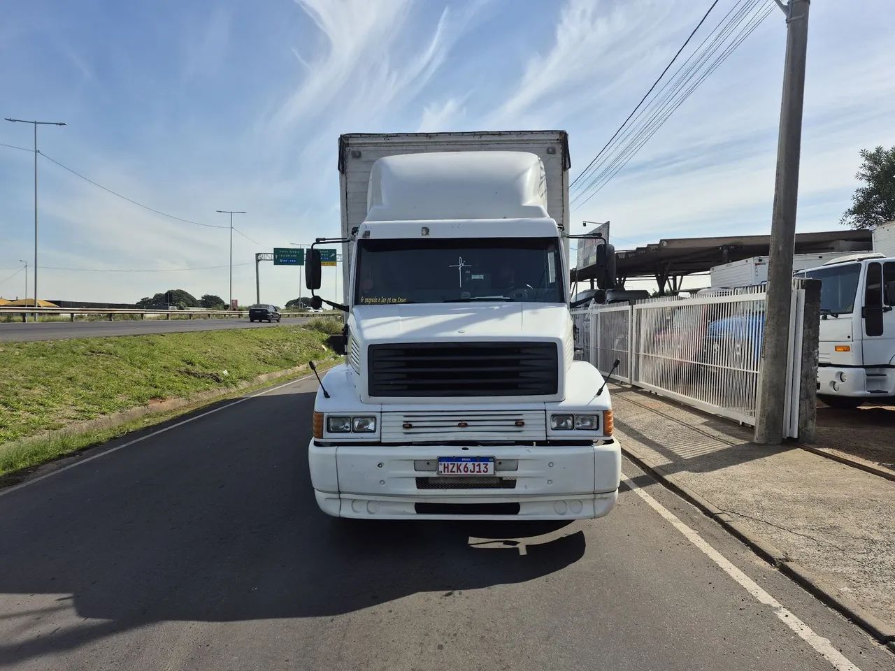 MB 1618 Truck Reduzido Bau - Foto 3