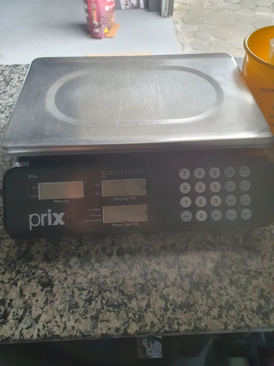 Balança prix 3plus seminova.
