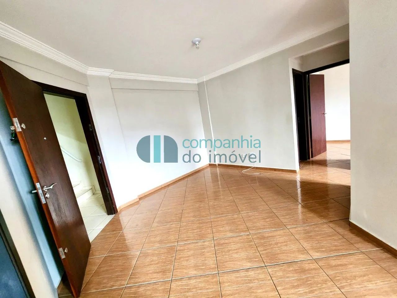 APARTAMENTO TERREO COM SACADA BACACHERI - Foto 4