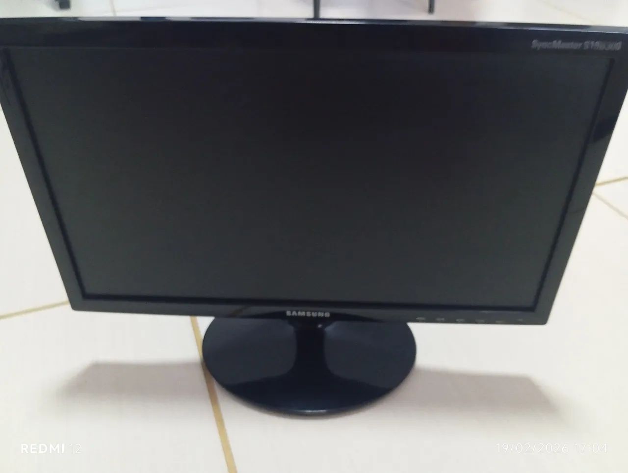monitor Samsung SyncMaster S19B300 - 18,5 polegadas 
