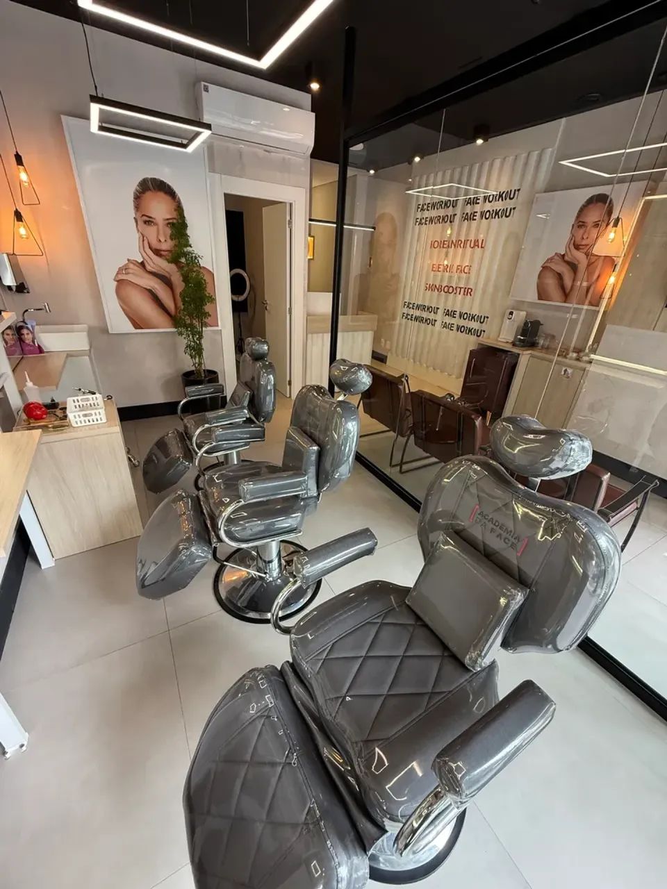 Sala Comercial 100 m² Mobiliada para Estética  Centro BC  2ª quadra do mar - Foto 5