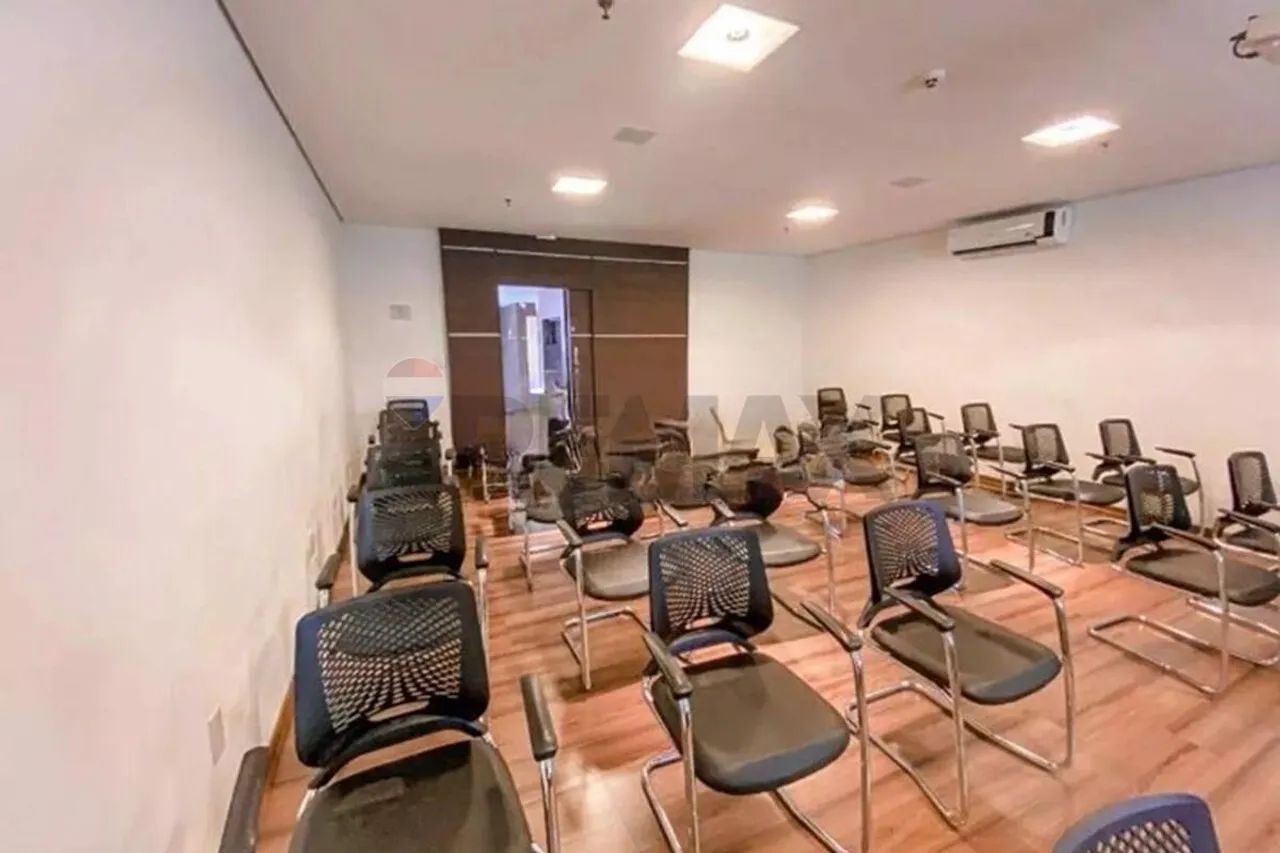 SALA COMERCIAL COM 46M EDIFICIO MONDRIAN COM DIVISORIA DE VIDRO - Foto 4