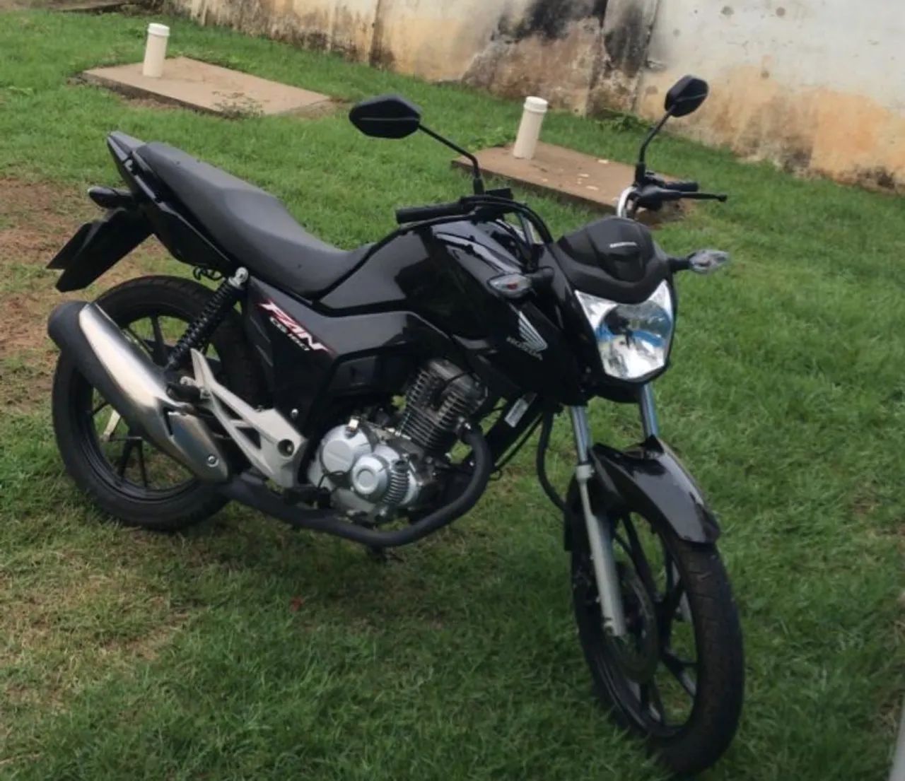 Moto semi nova, pronta pra ser sua  - Foto 4