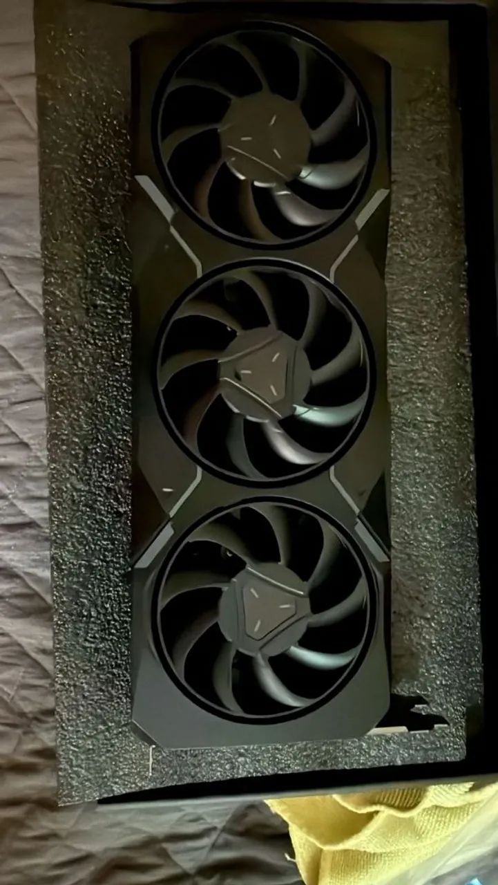 Placa de vídeo RX 7900 XT 20gb 