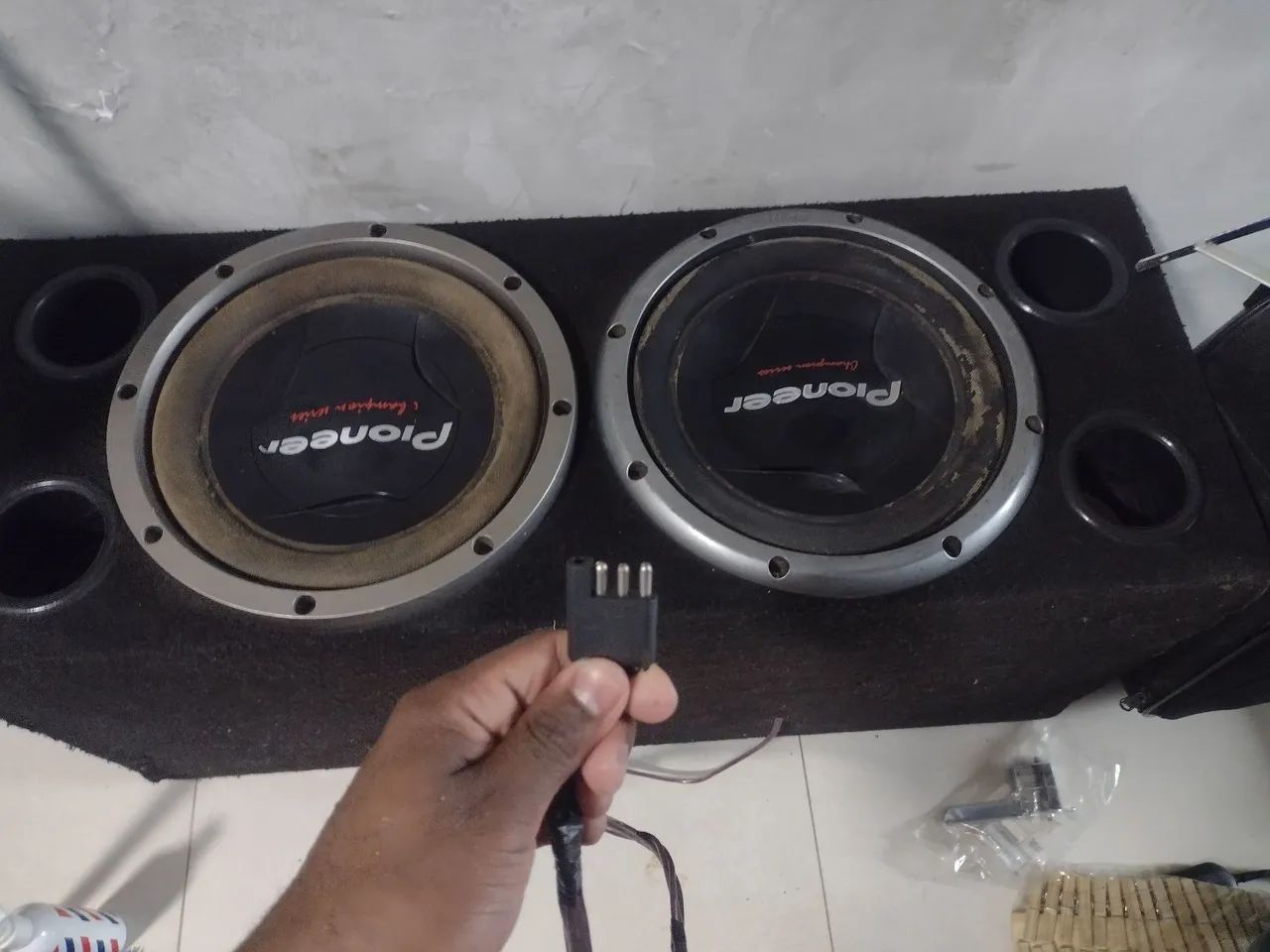 Vendo 4 pares de alto falante da Pioneer, e uma caixa de graves 12 polegadas  - Foto 3