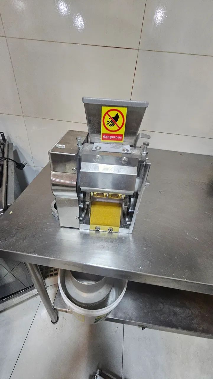 MAQUINAS DE PASTEIS, ESFIRRAS E CAPELETE - Foto 3