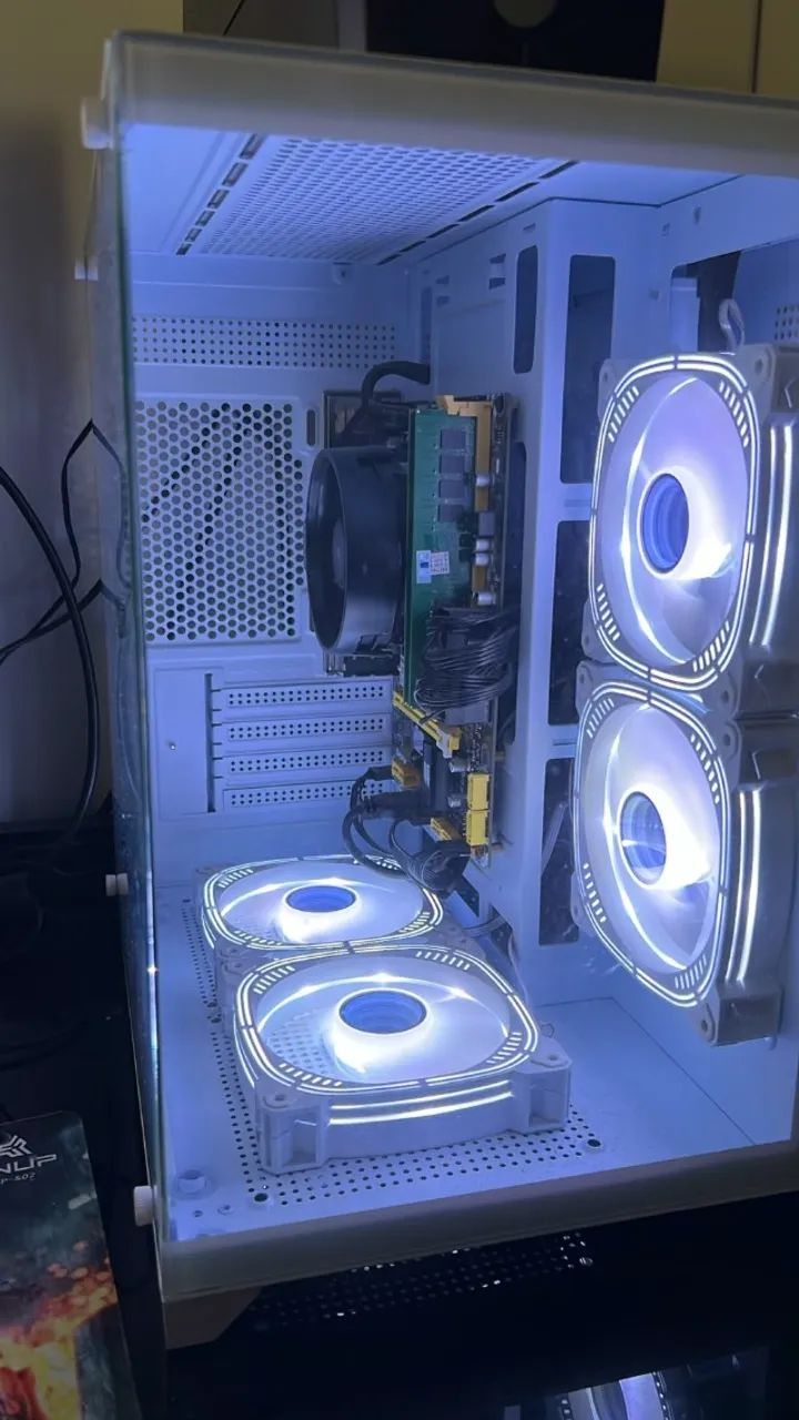 Pc completo com TV de 32 Ryzen 5 5600GT - Foto 2