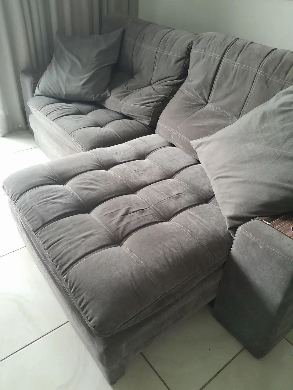 Vendo sofá  retrátil grande  - Foto 2