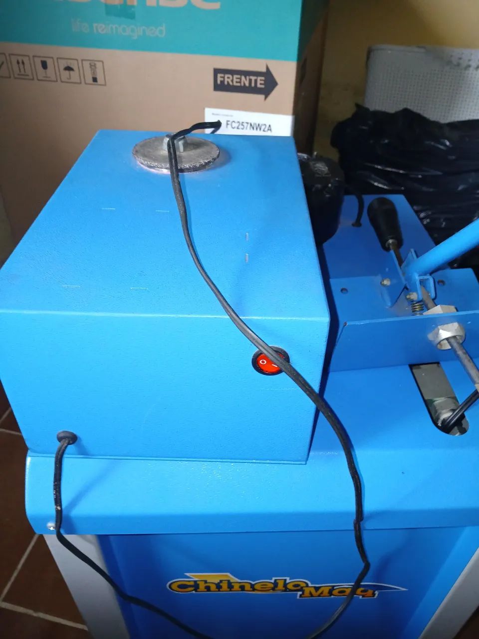 Maquinas para fazer chinelo Nova com tdas as ferramentas.  - Foto 3