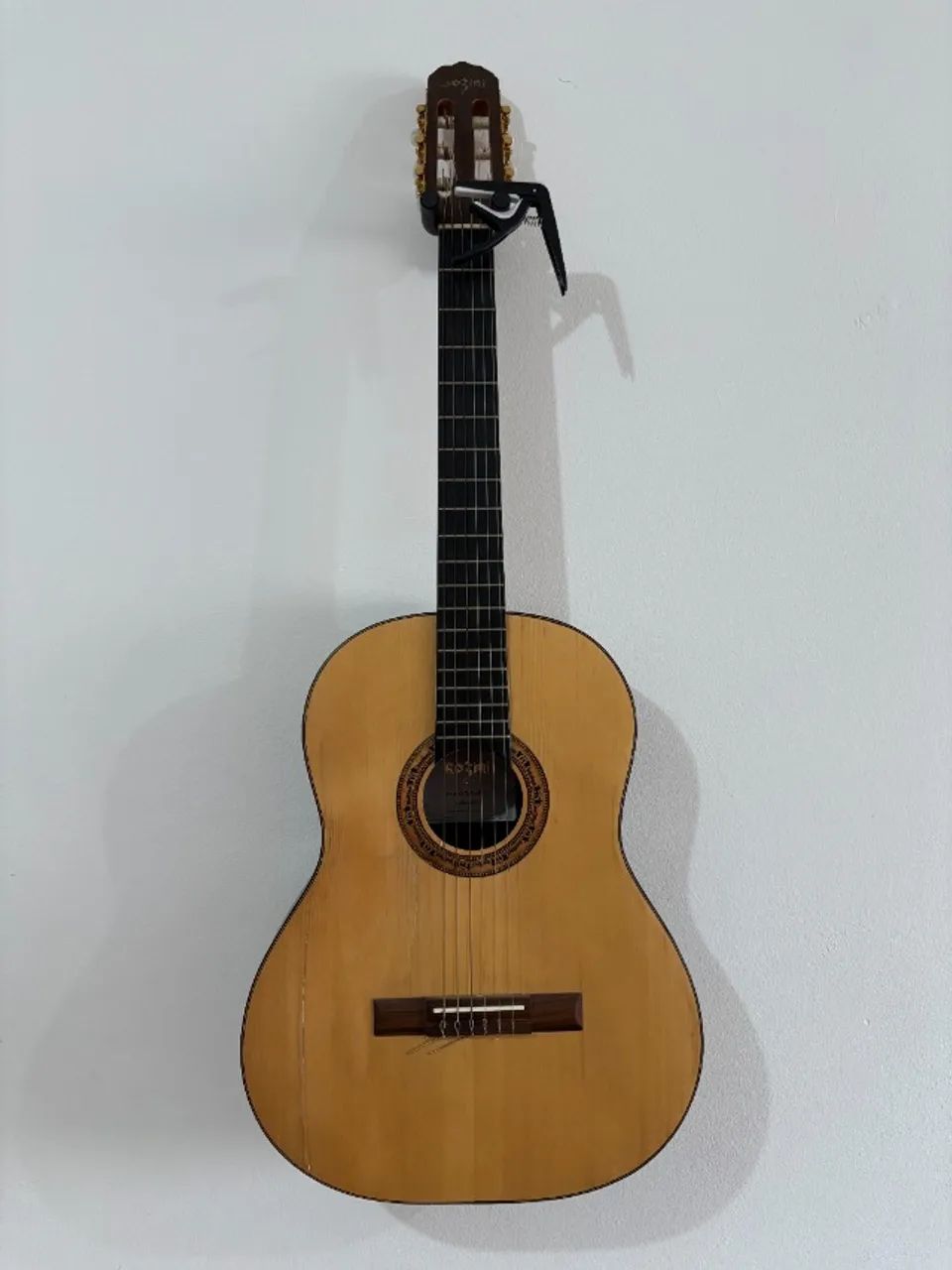 Violão Rozini RX210 Studio Clássico - R$ 720