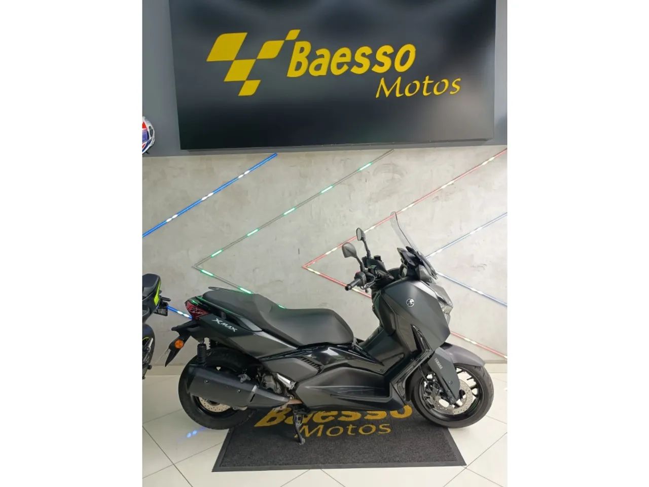 Yamaha Xmax 250 connected abs 2025