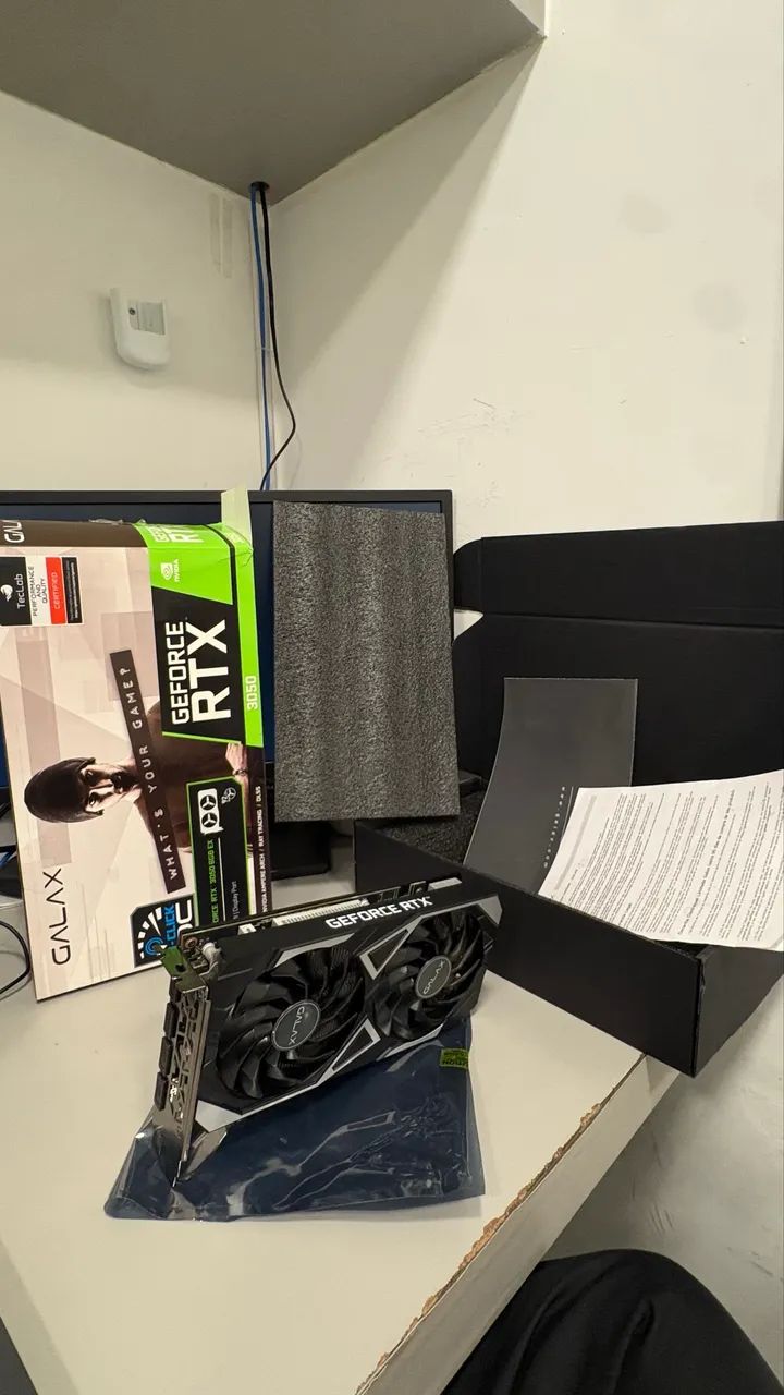 Placa de video RTX 3050 6GB NOVA