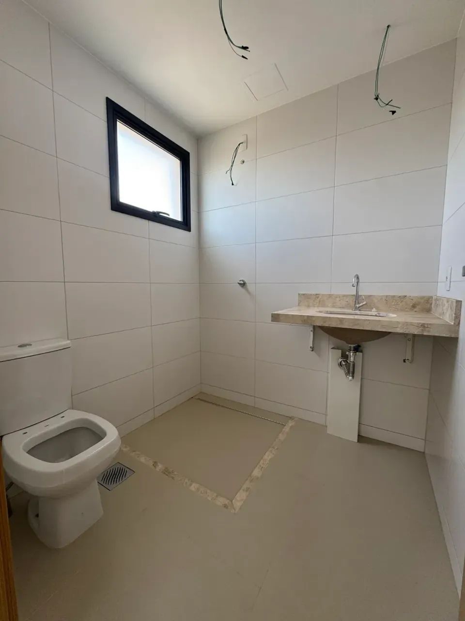 Lindo Apart Setor Bueno 3 Suites - Foto 2