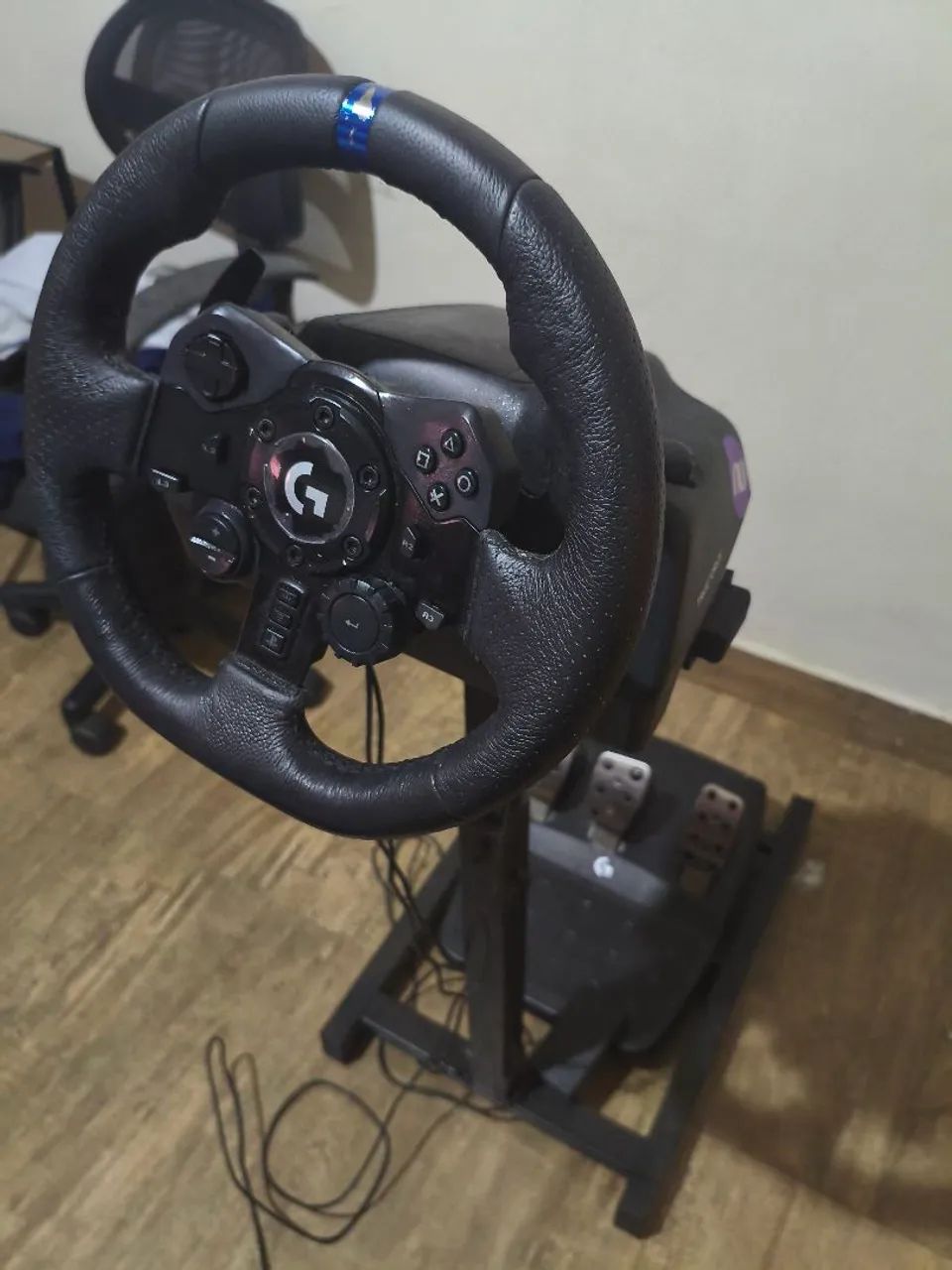 Volante+pedal+suporte, Logitech g923, PC e PS5 - Foto 2