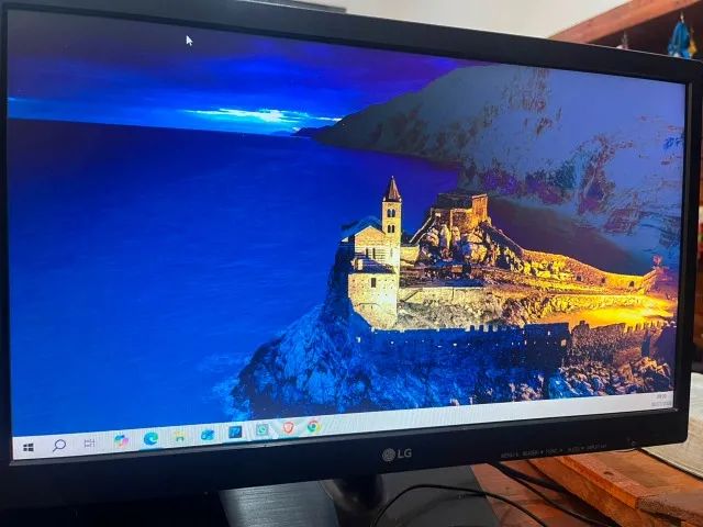 3 Monitores 19'  LG - Foto 2