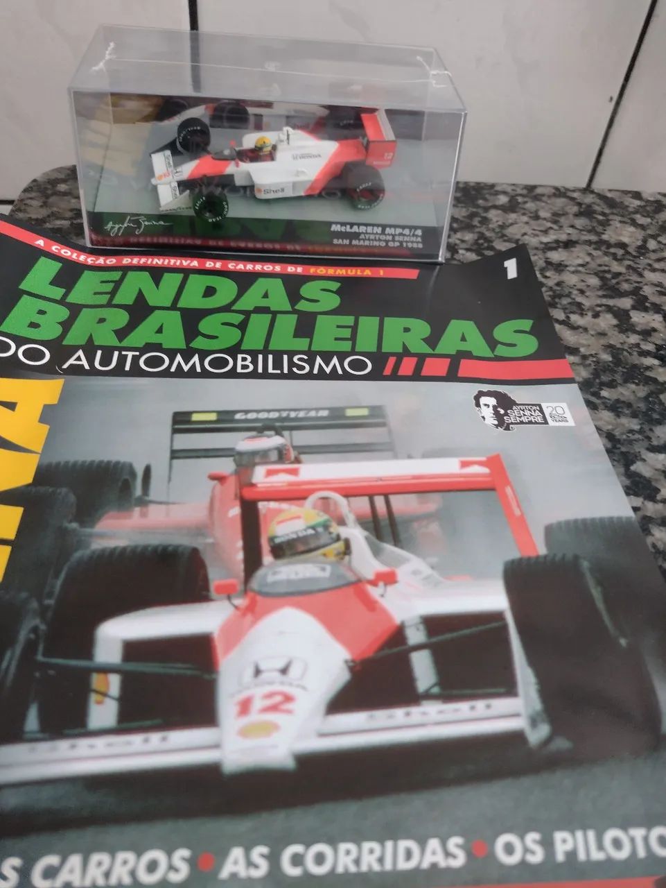 Miniatura Senna McLaren  lacrado 