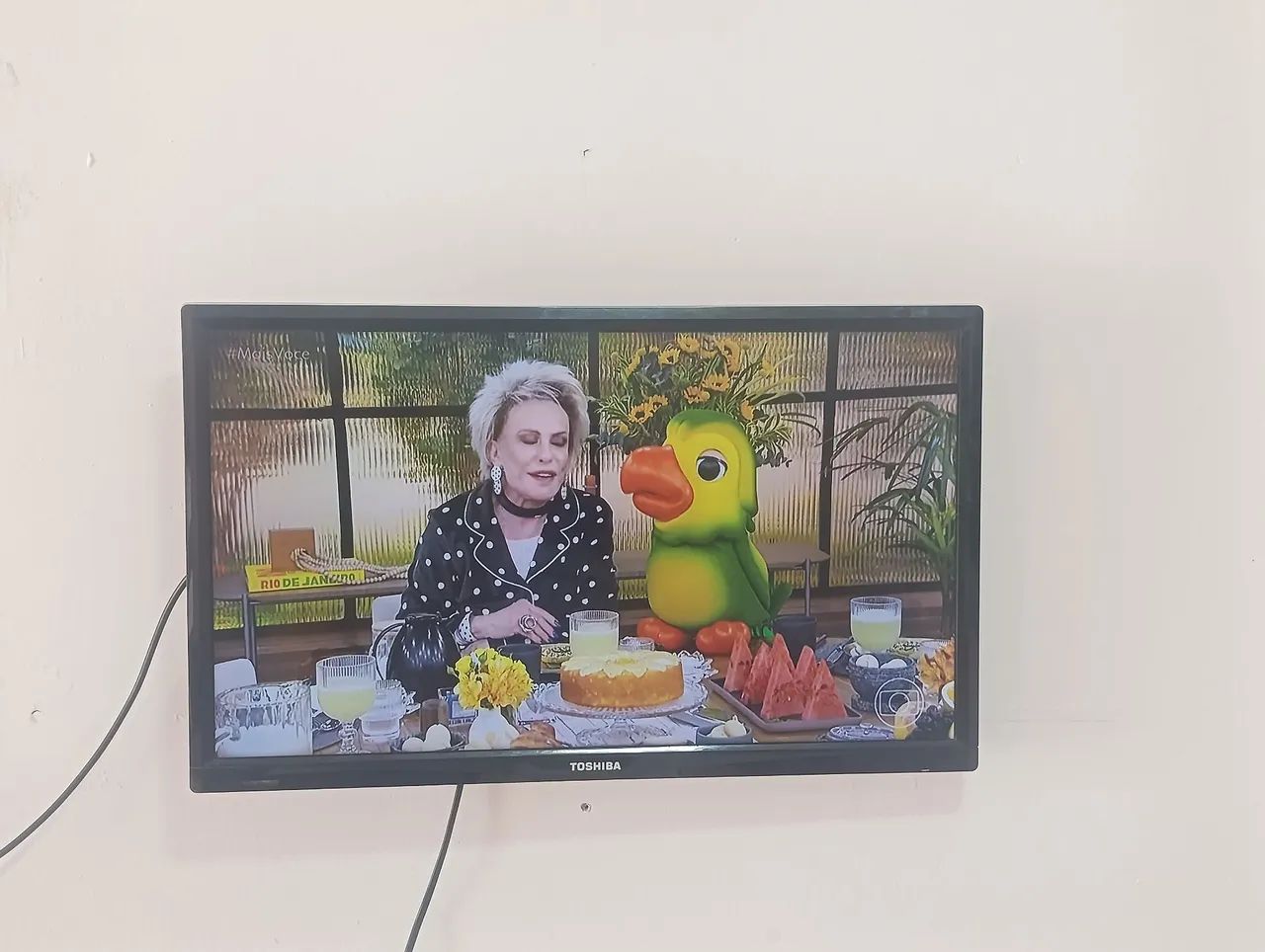Tv Semp Toshiba 26 polegadas nova funcionando tudo perfeitamente sem nenhum detalhe 