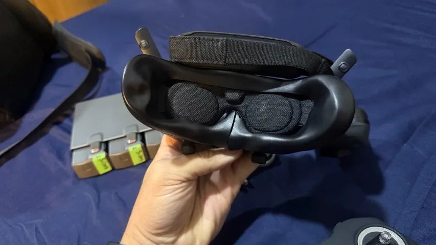 Drone DJI Avata 2, Fly More Combo, semi novo - Foto 5