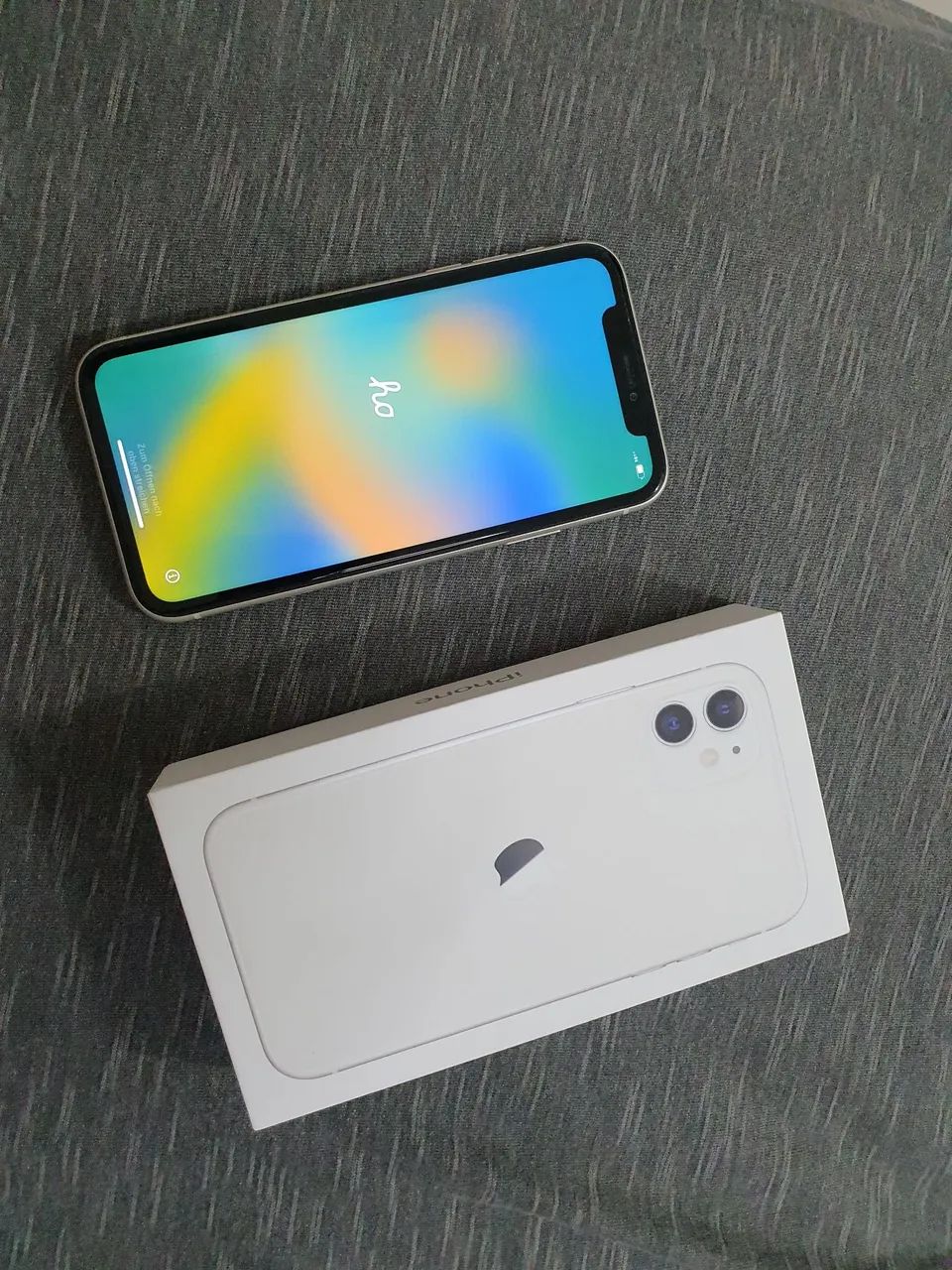 IPHONE 11 