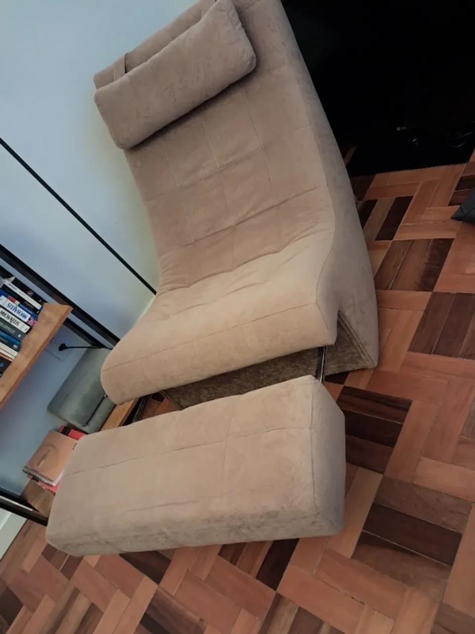 Poltrona retrátil estilo chaise e divã - Foto 2