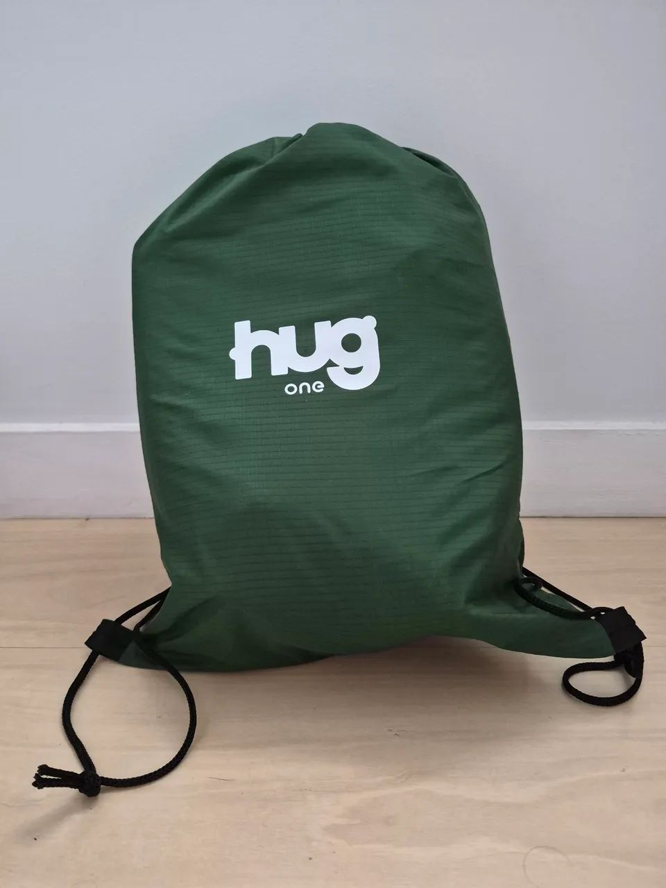 Sofá inflável da marca Hug One - nunca usado e comprado recentemente 