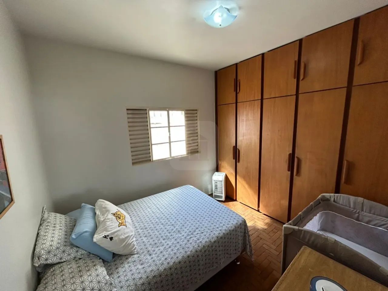 Casa à venda no bairro Santa Mônica. - Foto 9