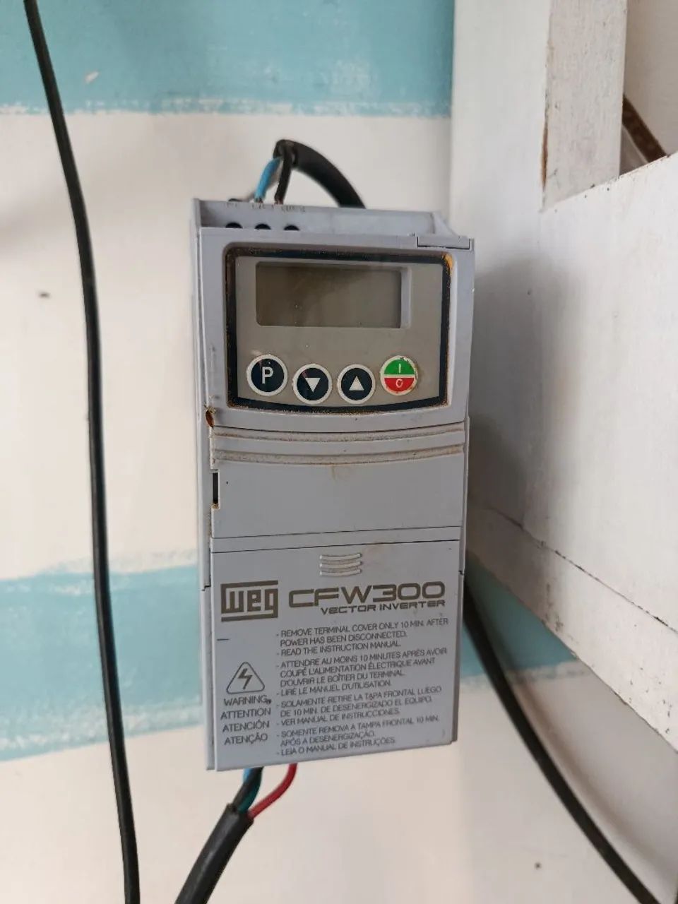 CNC Taguchi 50x50 com Spindle Azanelli de 1,1 cv ref água e inversor weg cfw300 - Foto 3