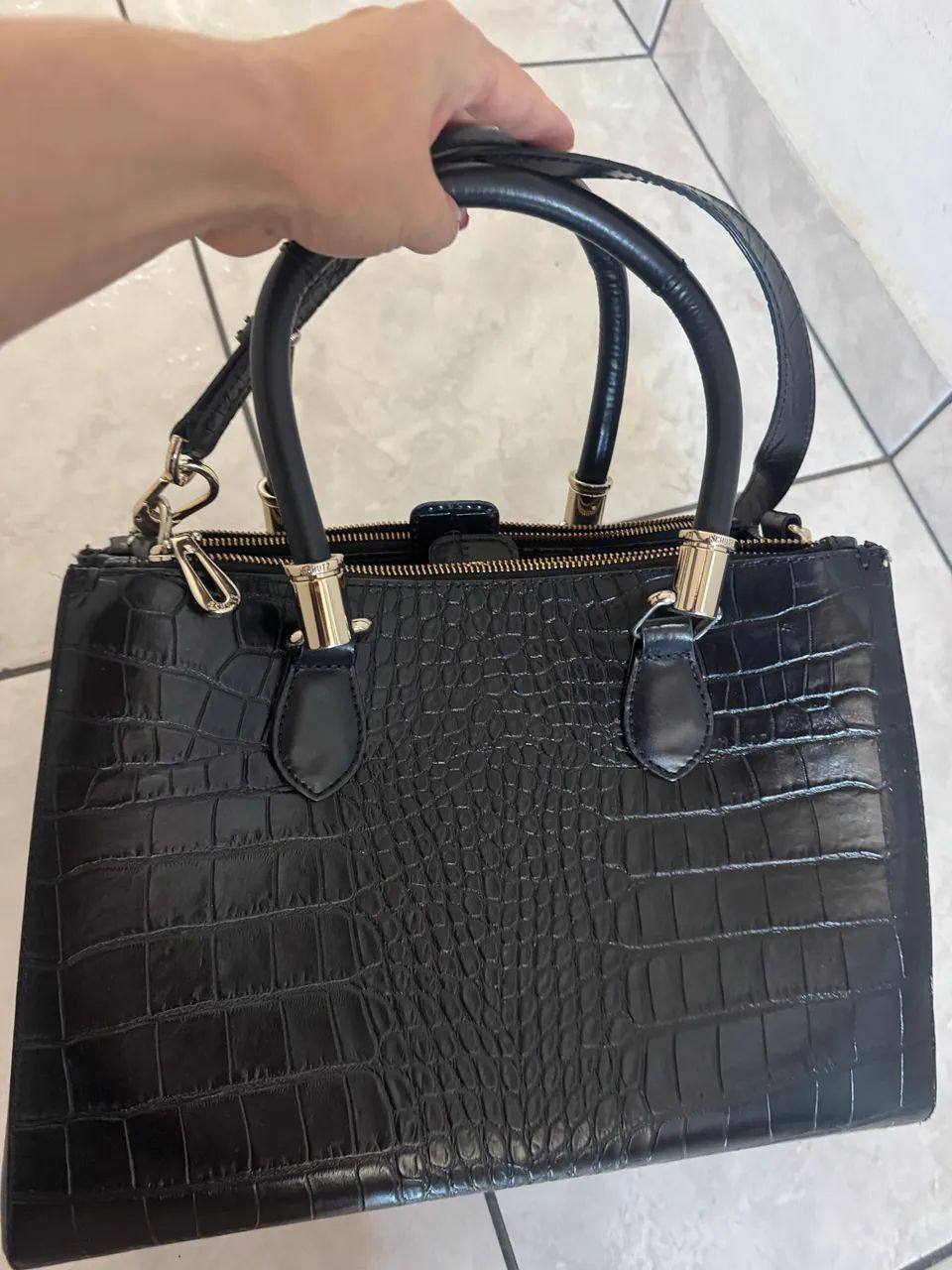 Bolsa SChutz Lorena Grande - Foto 4