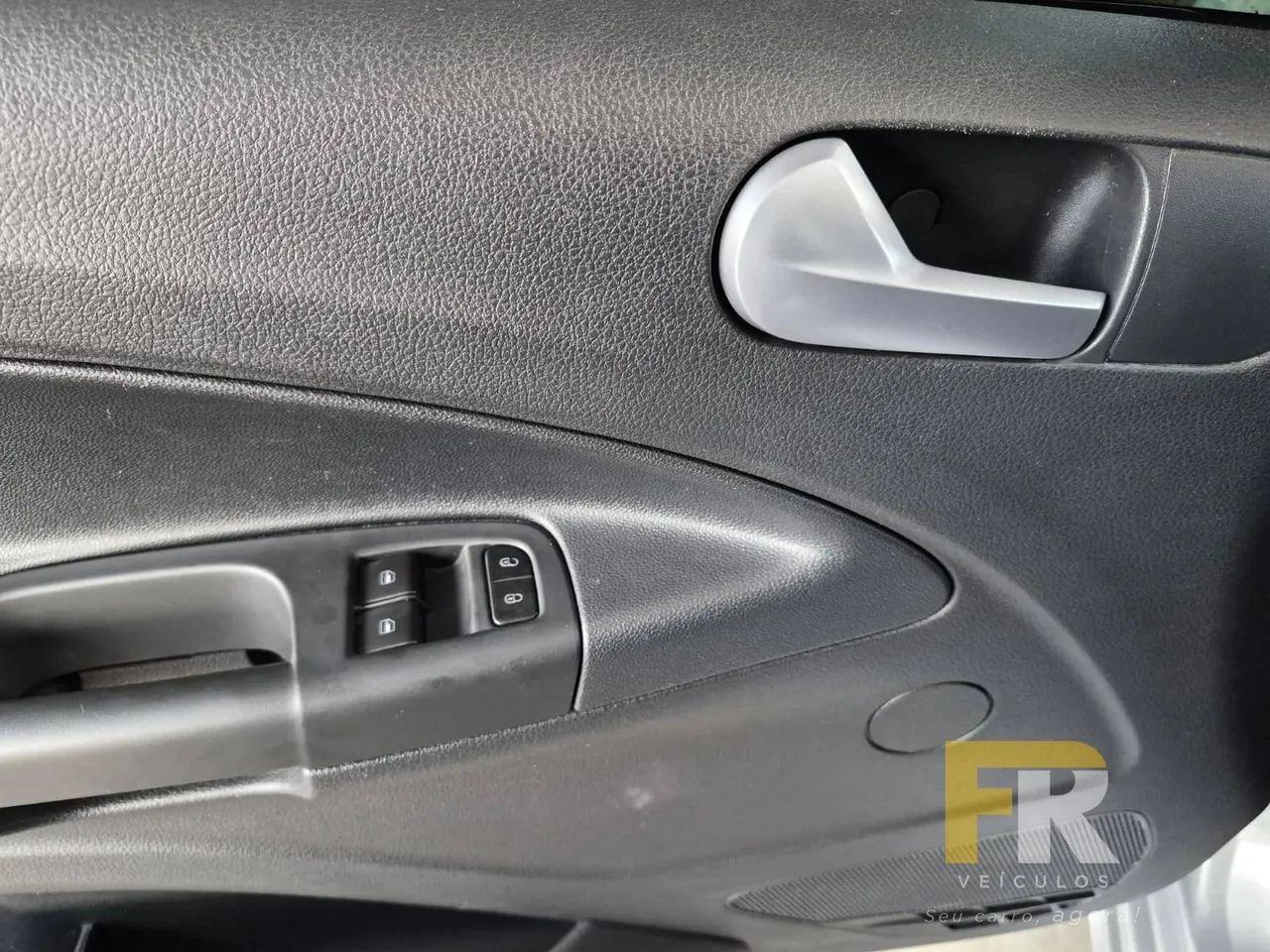 Volkswagen Saveiro Robust 1.6 Total Flex 16V 2026 - Foto 4