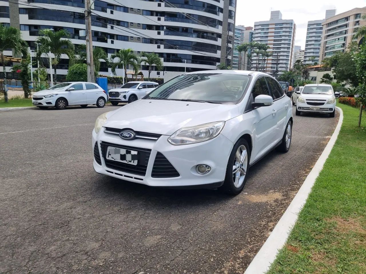 Ford Focus Focus Sedan 2.0 16V/2.0 16V Flex 4p Aut. 2015