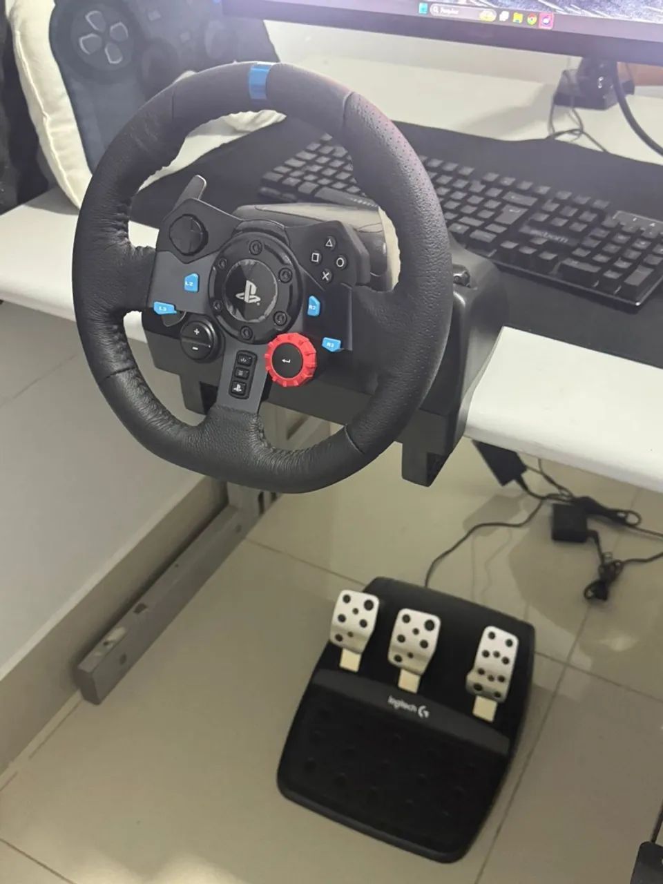 Volante logitech g29 com câmbio - Foto 2