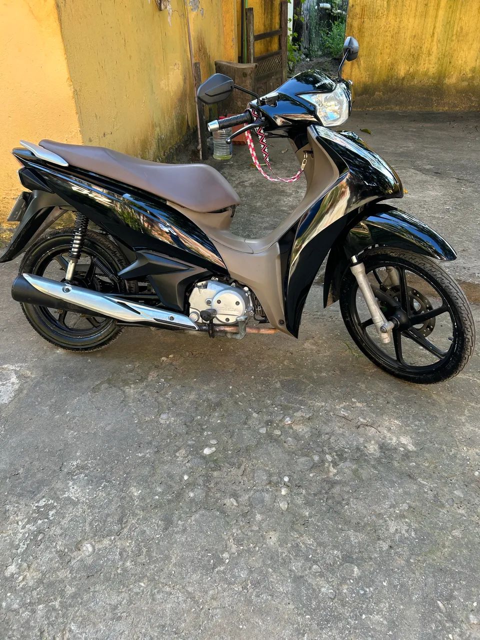 Biz 125 EX - Foto 4