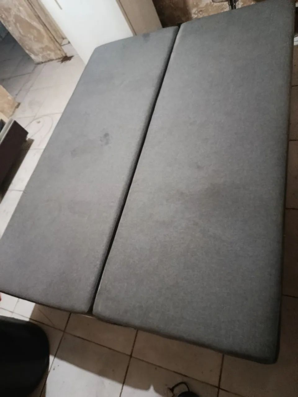 Sofá-Cama 2 Lugares Cinza - Confortável e Funcional65569090025474122