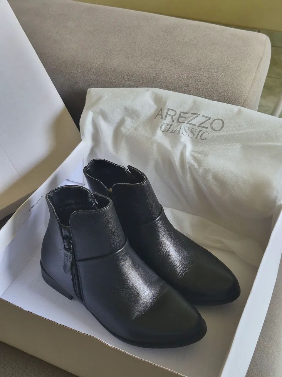 Bota couro Cano curto feminino